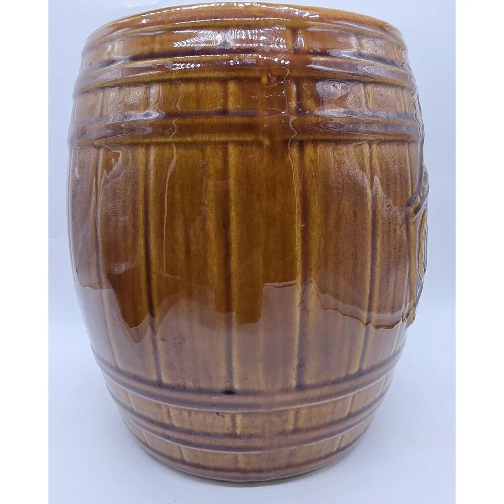 Unbranded vintage ceramic